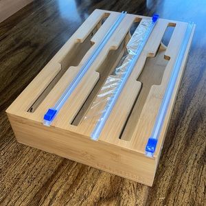 Bamboo wrap organizer